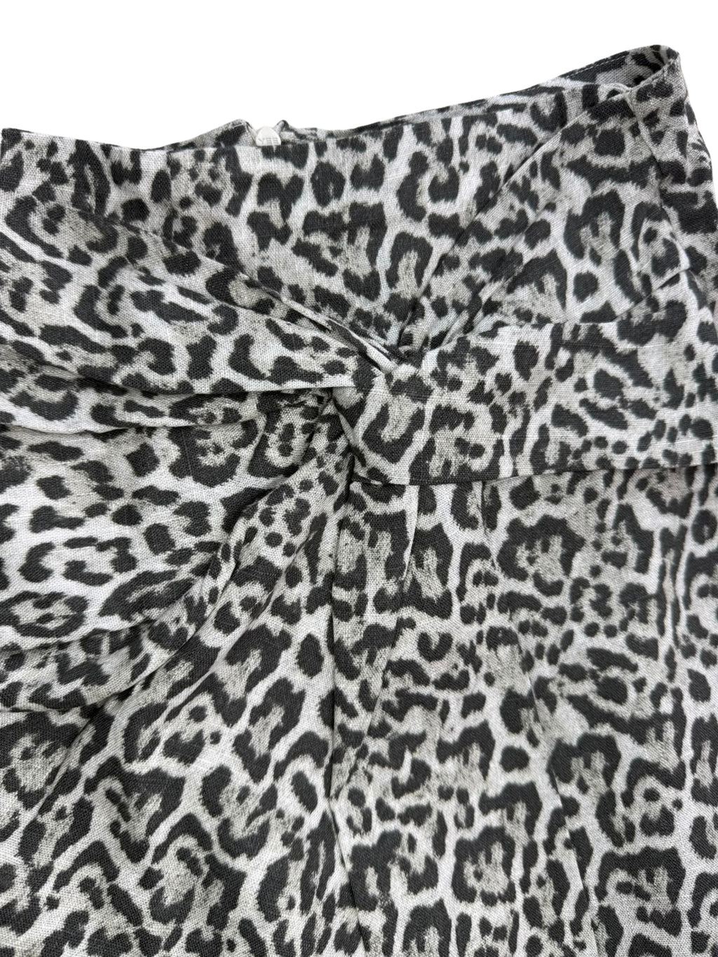 Pantaloni scurti Stradivarius